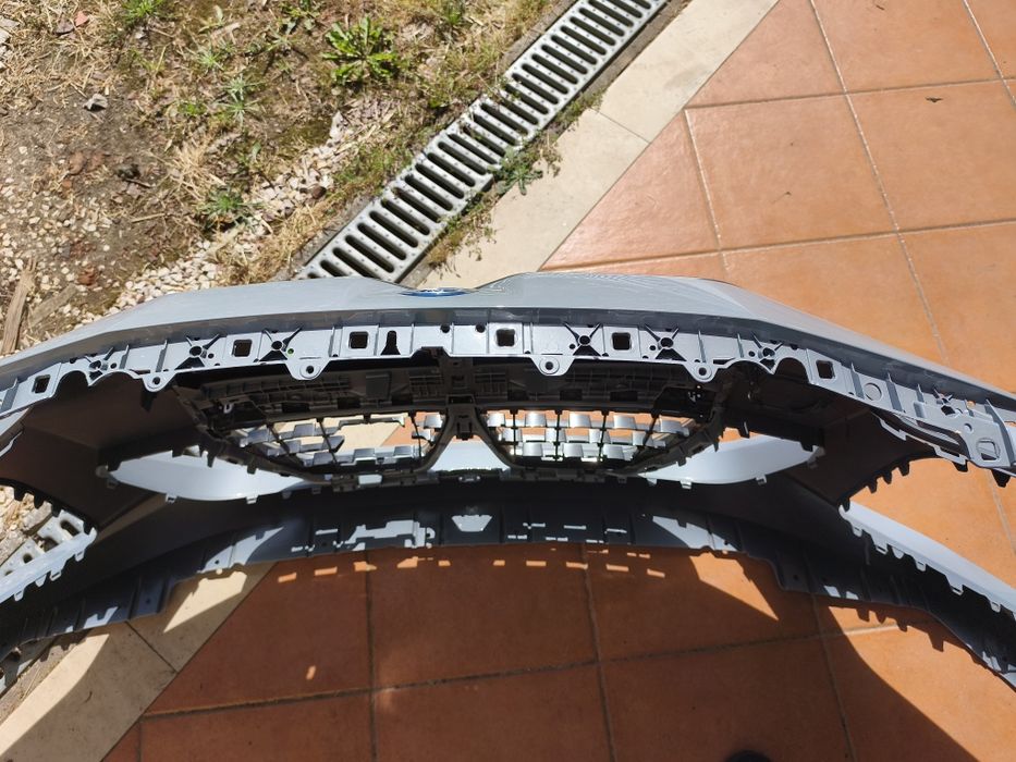 Parachoque frente BMW G26