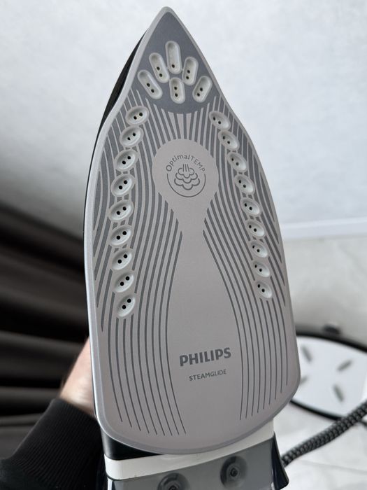 Парогенератор Philips Perfect Care GC 9245