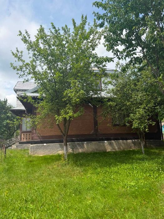 Будинок в мальовничій місцевості. ПОСТАНОВИ/ПРОГРАМИ