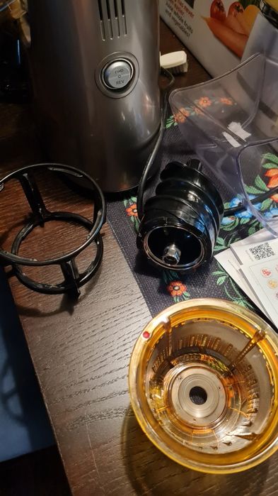 Kuvings C9500-S wyciskarka wolnoobrotowa