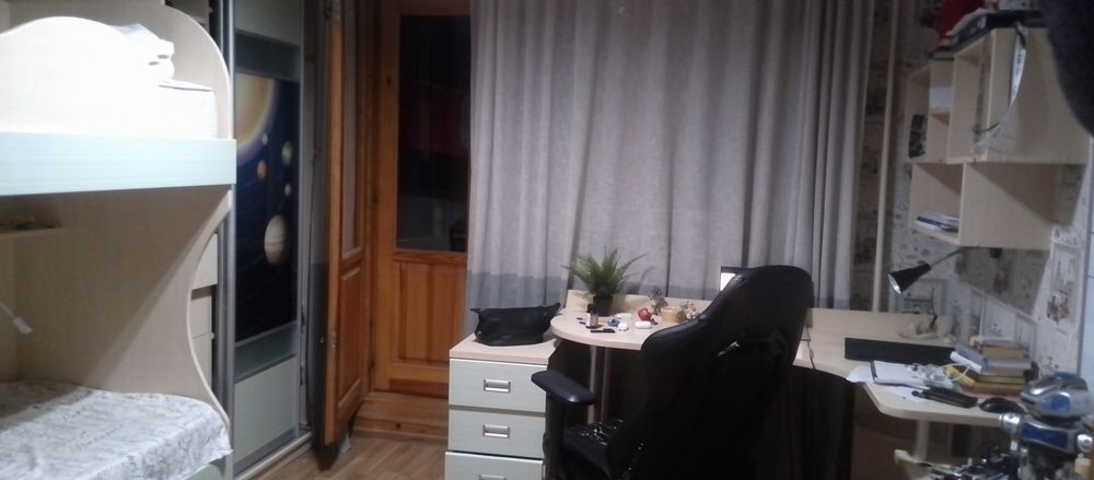Здам 1 кімнату в 3х кімнатній квартирі