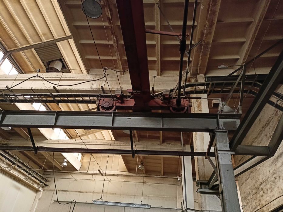 Suwnica pomostowa, jednodźwigarowa 5T