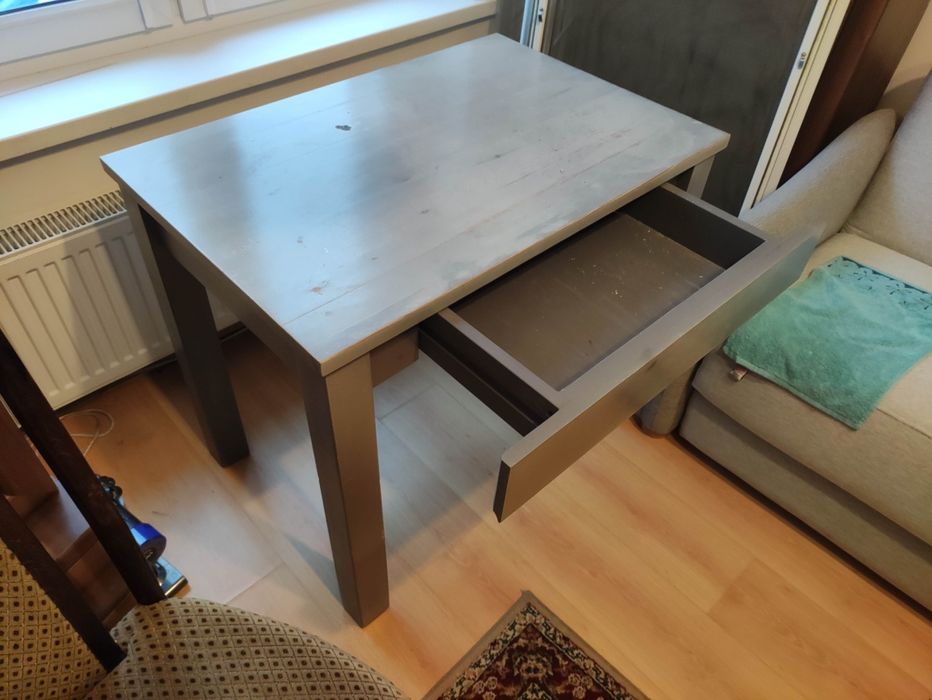 Stół do kuchni z szufladą Rozmiar 90x60