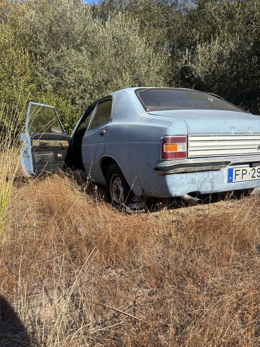 Ford Cortina XL