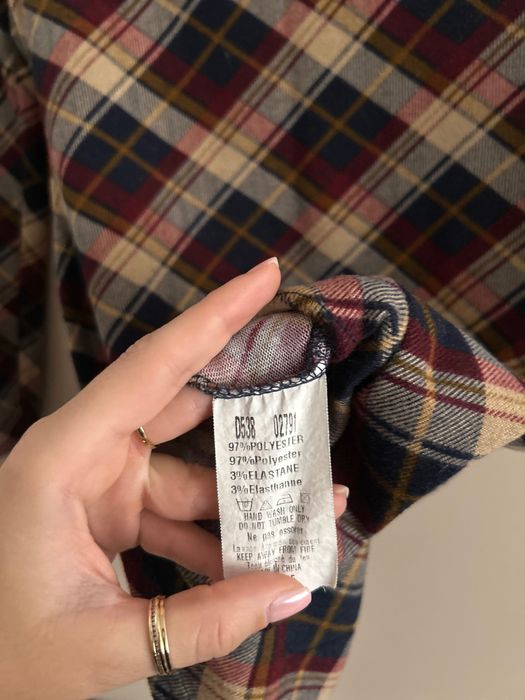 Sukienka w szkocką kratę AX Paris M 38