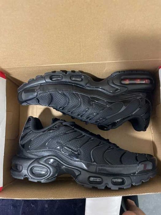 Nike Air Force Max TN Czarny R.38