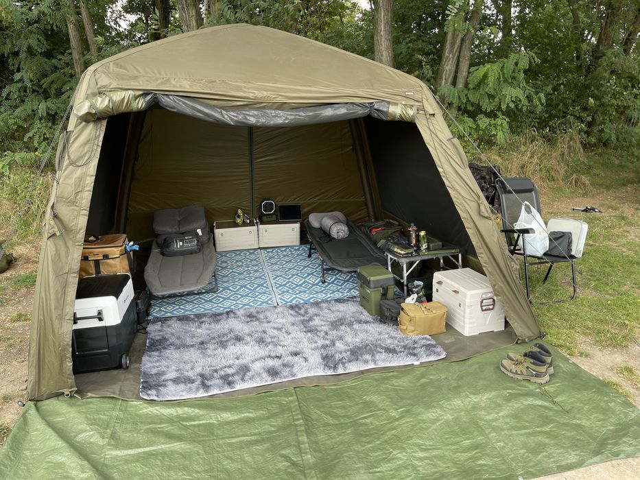 Najwiekszy Namiot karpiowy Fox AIR Frame Social Shelter XXL 3,5-3,5m.