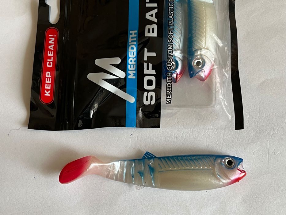 Gumy MEREDITH Cannibal-NÓWKI/wielkości 100mm 5szt+HAKI+PUDEŁKO