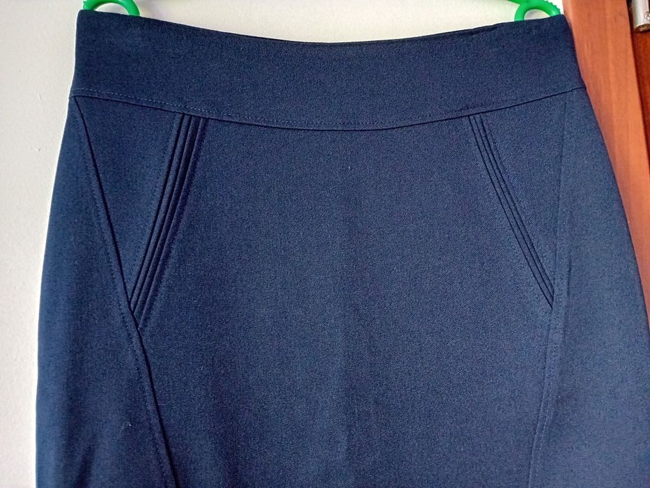 Elegancka granatowa spódnica, 40, ideał
