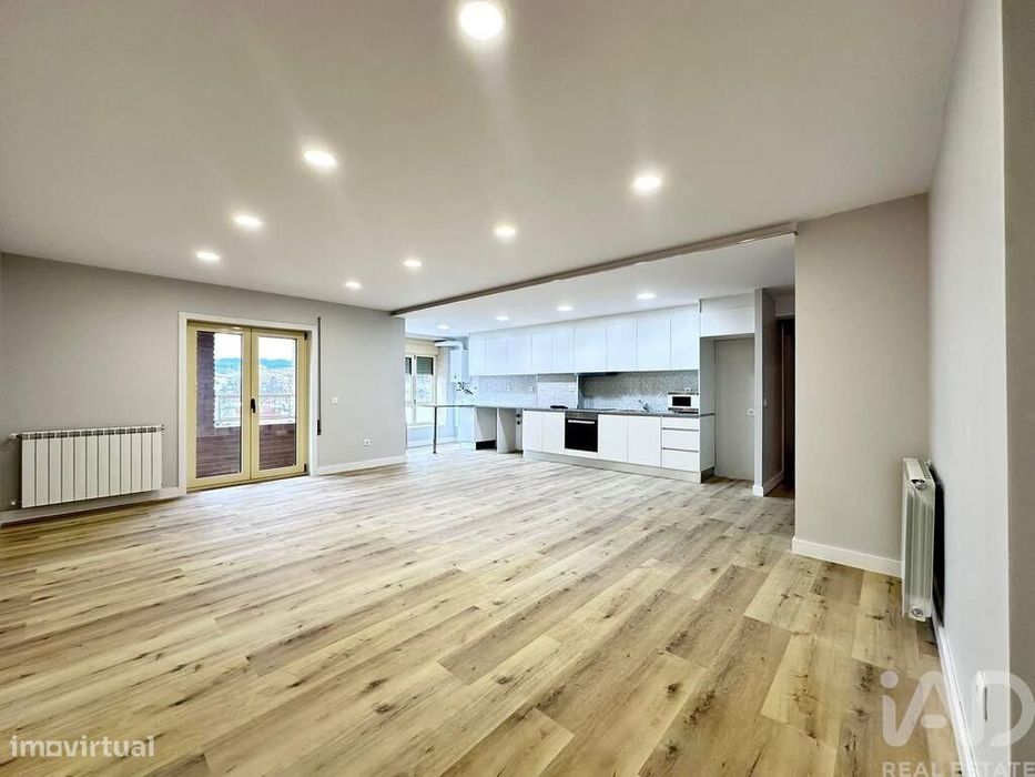 Apartamento T3 em Santa Maria Maior de 121,00 m2