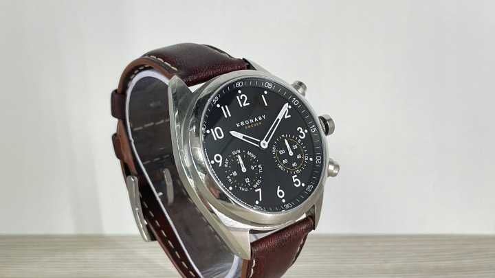 Smartwatch hybrydowy KRONABY APEX 43