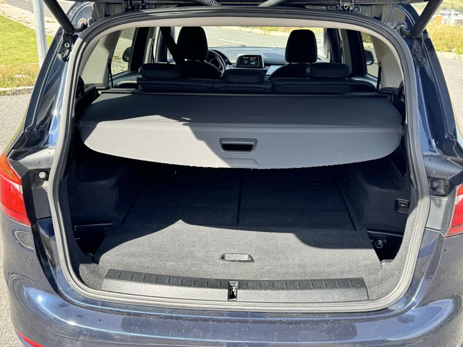 Bmw 216D Grand Tourer 7L