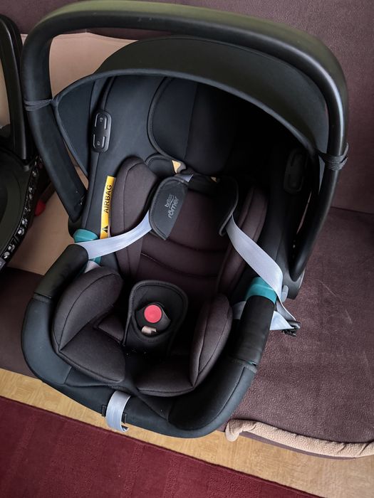 Fotelik BRITAX Baby Safe iSense + Baza Flex Base