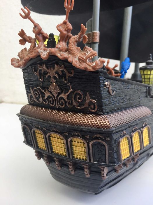 Vendo raro construção Mega Bloks Navio “Black Pearl”