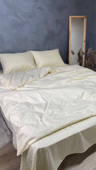 Простынь на резинке постельное белье постільна білизна