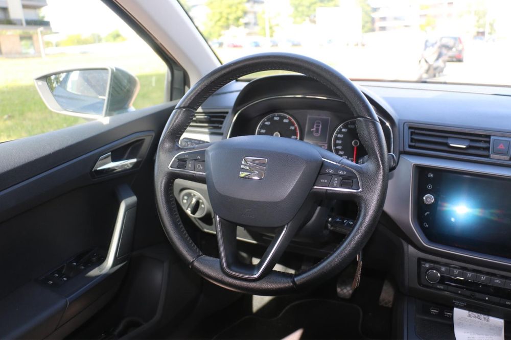 Seat Ibiza 1.0 Cinza Metalizado