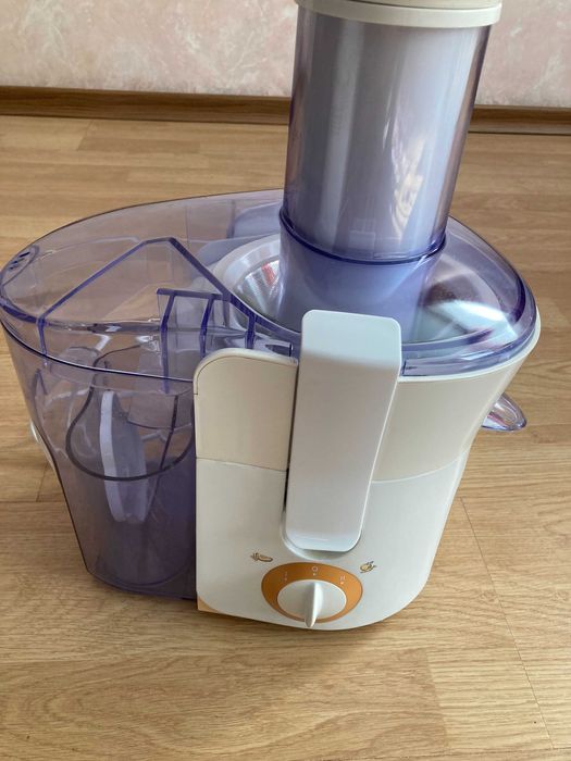 Соковитискач,соковижималка Philips HR 1853 550 W 1,5l