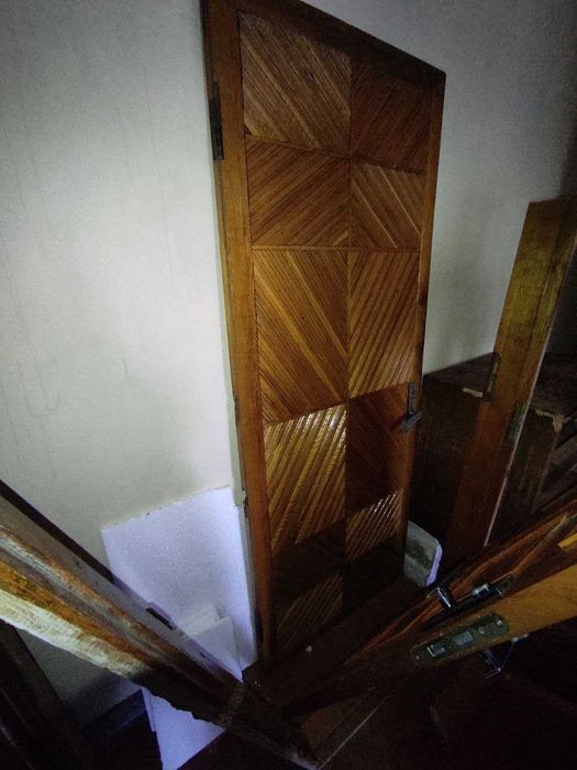 Двери  двойнi дерев'янi вхiднi