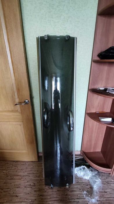 продам двері від душової кабінки полукруглі розмір 177см на 38см