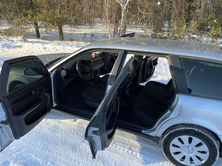 Ауді А 6  1997 р в доброму стані