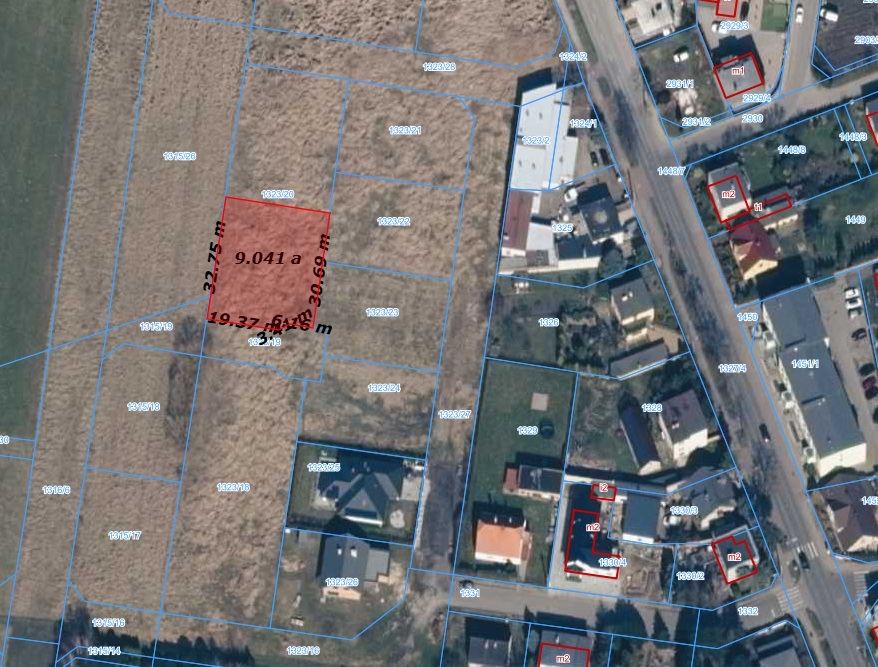 Atrakcyjna działka budowlana 900m2  przy ulicy Mazurskiej blisko centrum miasta w Pleszewie w cichej, spokojnej okolicy.
