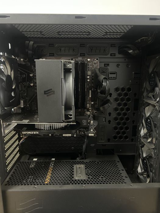 Komputer stacjonarny