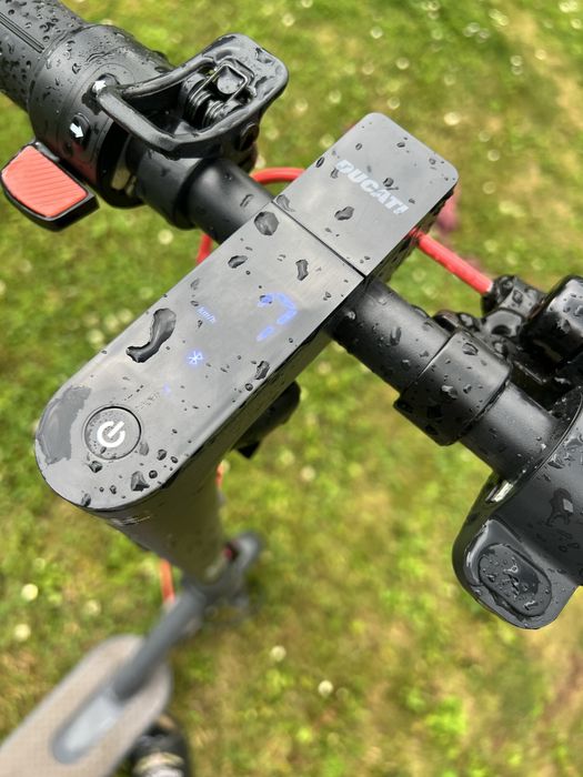 hulajnoga elktryczna ducati