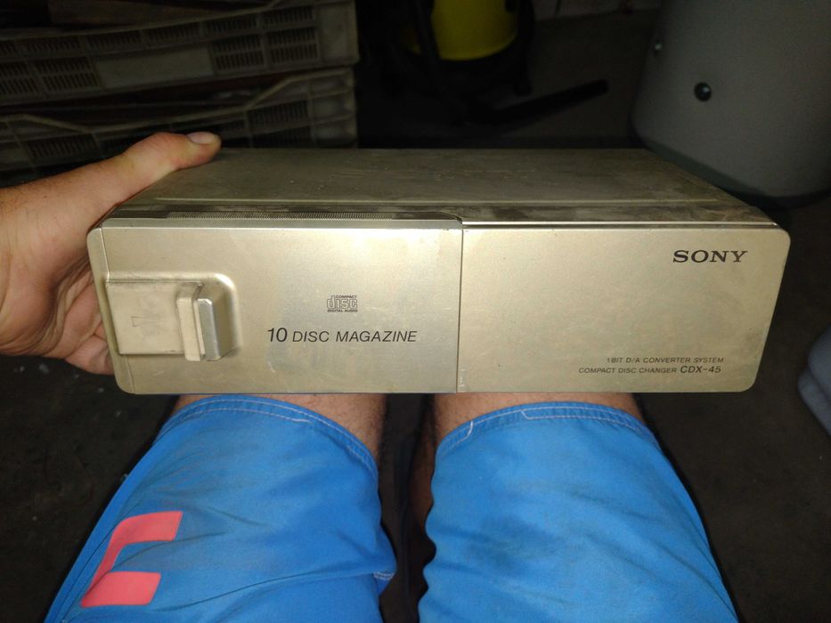 Zmieniarka płyt CD Sony