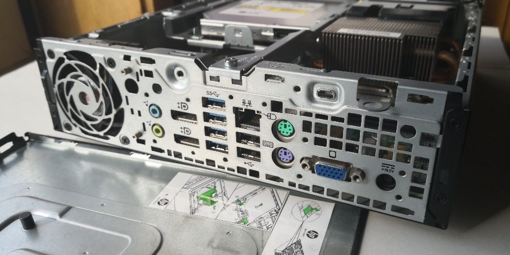 Caixa HP 8300Compaq Elite Ultra Slim desktop USDT-avariado peças-Troco