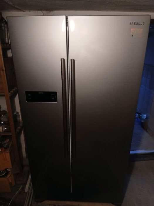Lodówko-zamrażarka Samsung RS57K4000SA