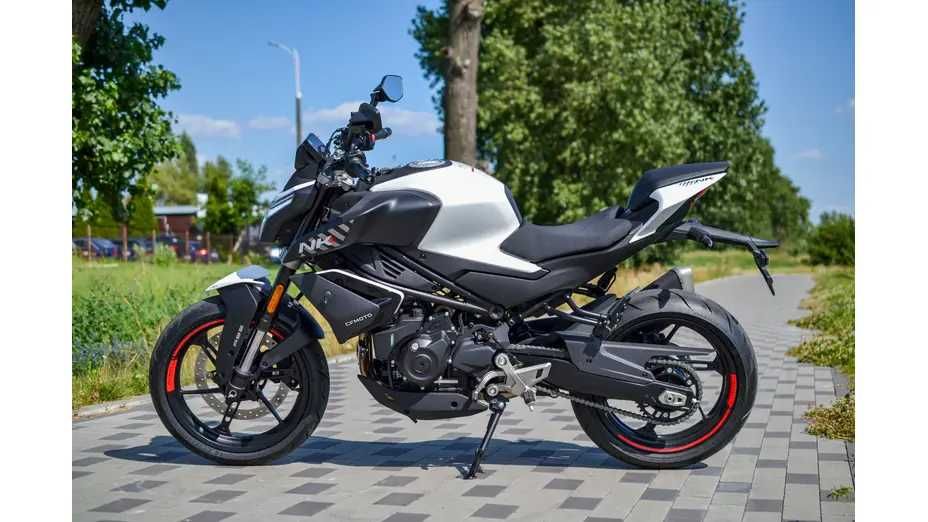 Мотоцикл CFMOTO 450NK