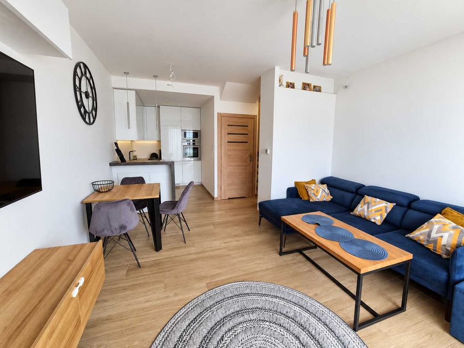 Nowoczesna szeregówka 61 m² + poddasze | 4 pokoje | ogród | 2 miejsca