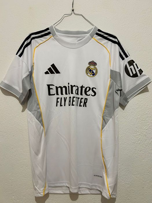 Real Madrid Equipamento Principal 24/26