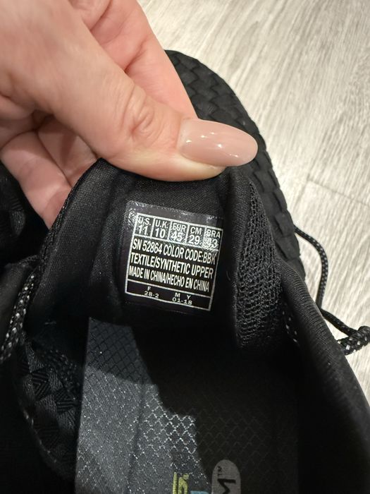 Кросівки Skechers розмір 45