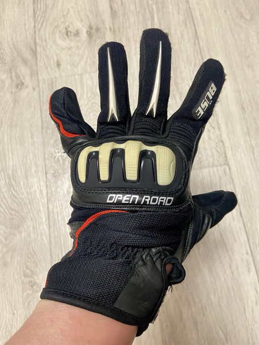 Мотоперчатки Buse