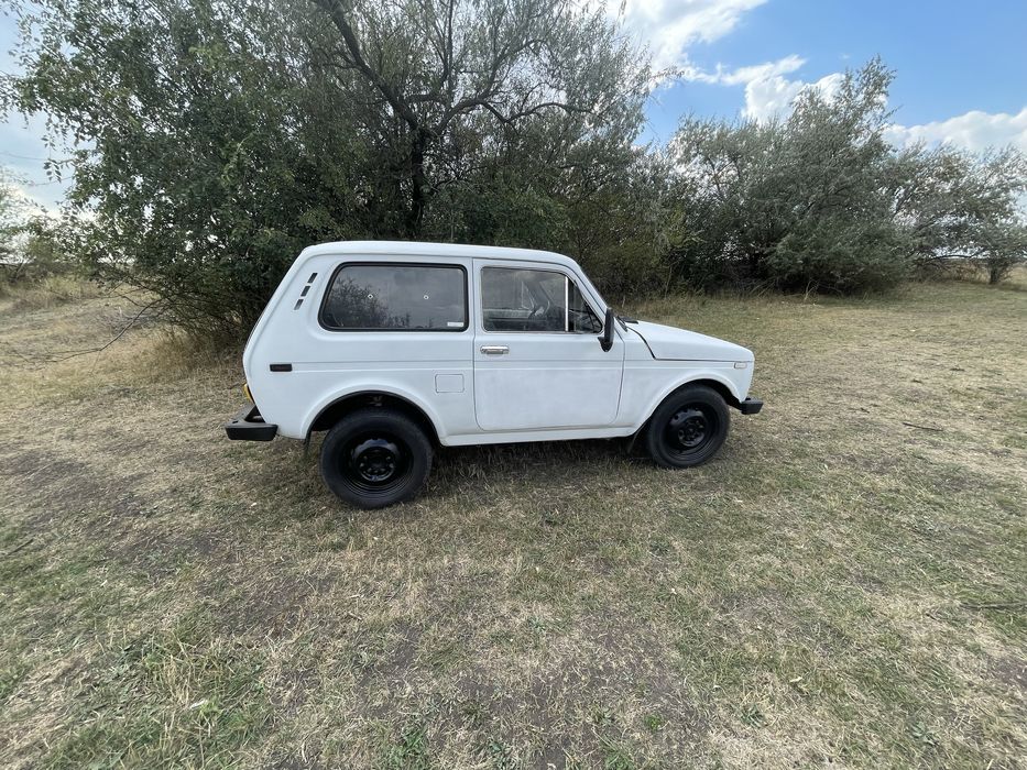 Нива ВАЗ 2121 продам