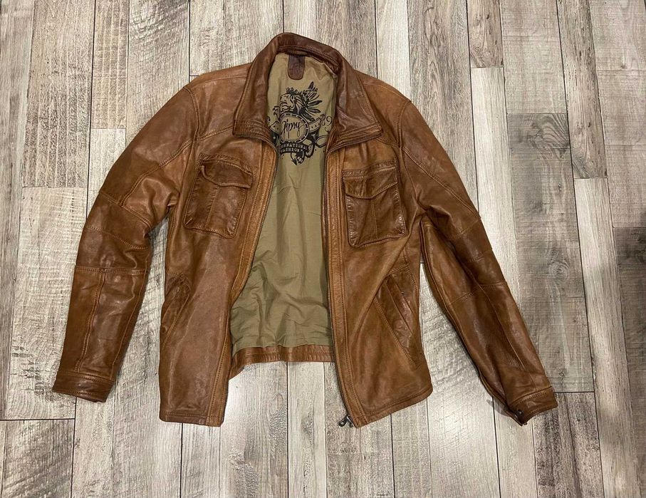 Чоловіча куртка шкіряна