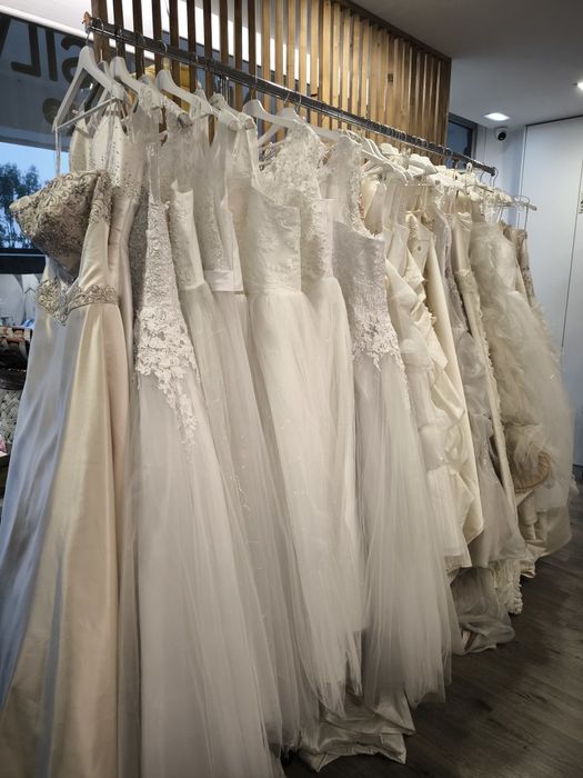 Vendo vestidos de noiva