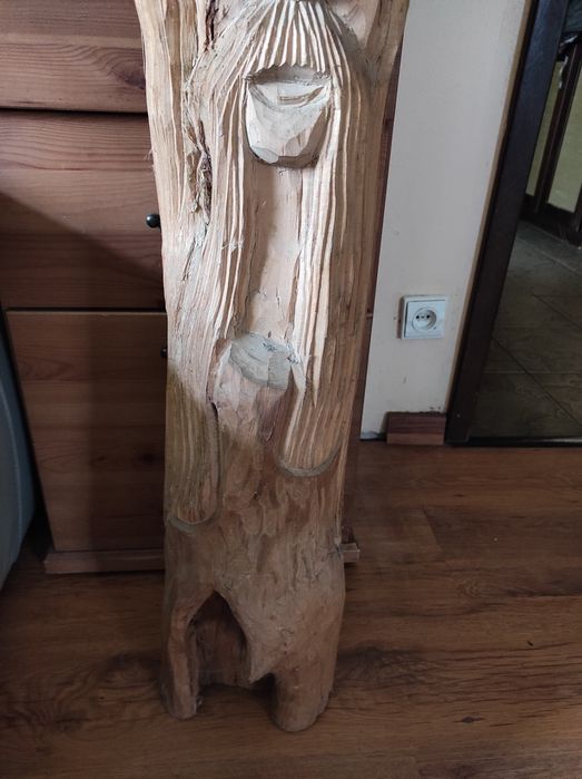 Rzeźba świątek drewno