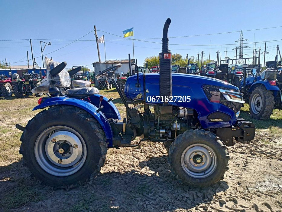 Трактор Xingtai 240LX двигун КМ385ВТ Триточкова навіска 3 циліндра ВОМ