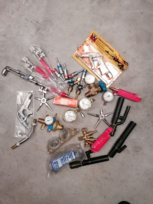 Diverso Material para Gás Novo