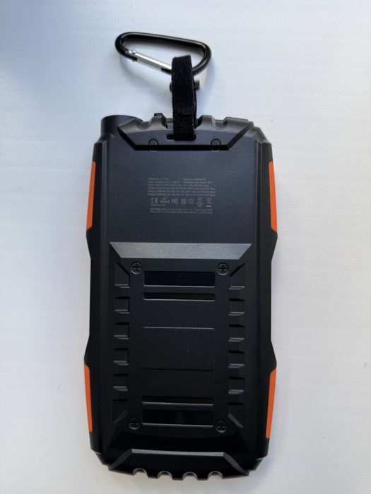 Продам повербанк сонячний 42800 mAh YD-819