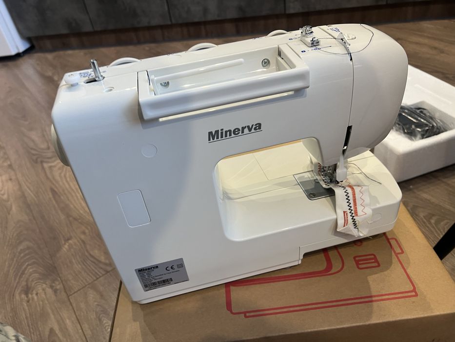 Швейна машинка нова Minerva M832B