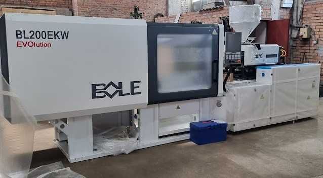 Термопластавтомат BOLE BL 200EКW -EVOlution . Новий. Енергозберігаючий.