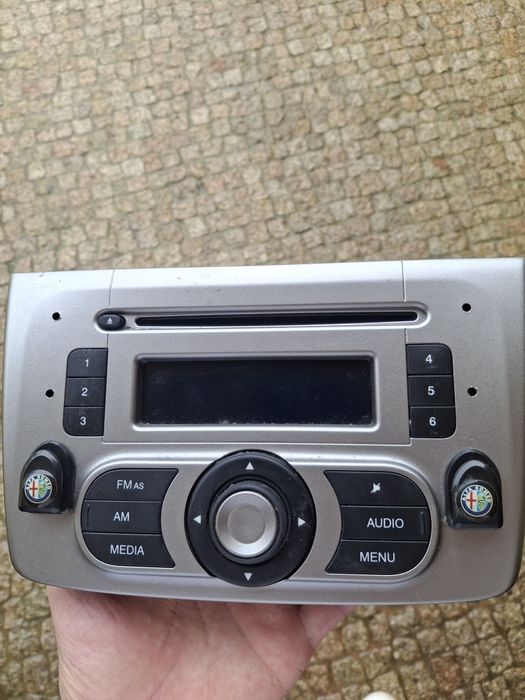 Rádio alfa romeo mito