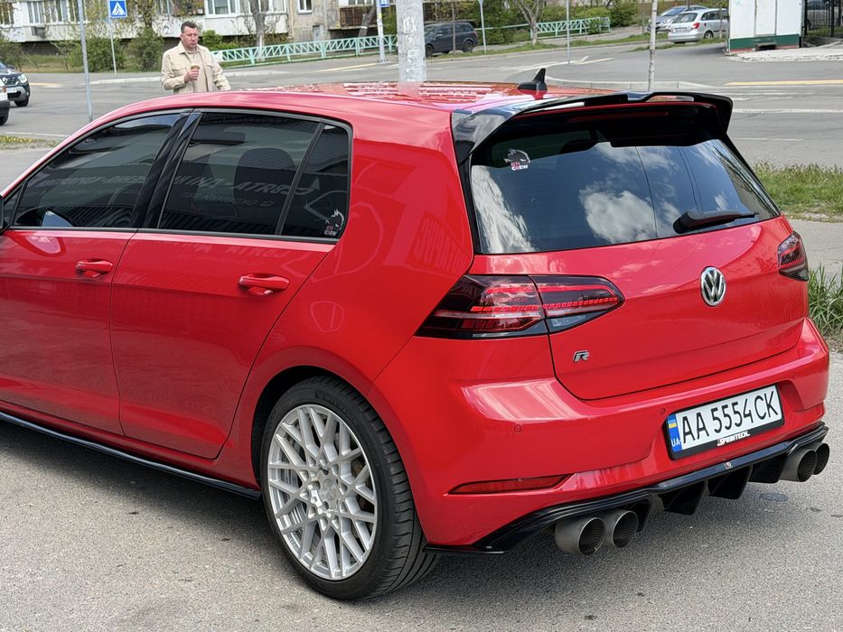 Volkswagen Golf R 7,5 2019р.
