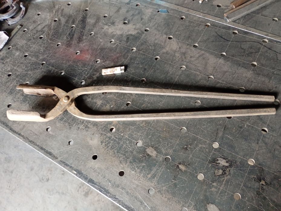 Potężne kleszcze kowalskie hutnicze - okrągłe 84cm
