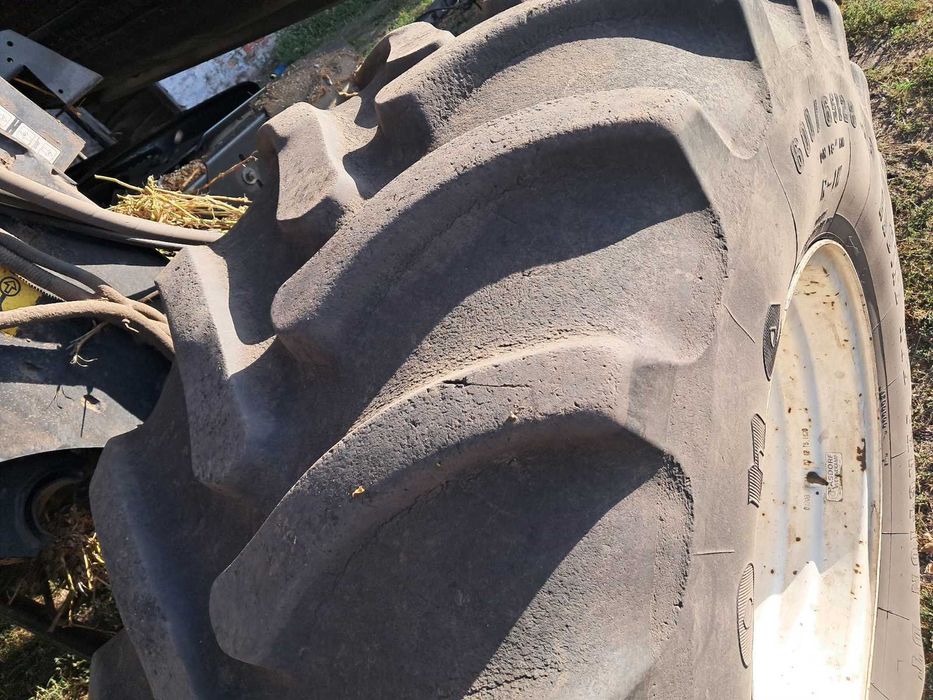 Комбайн New Holland Cr 9080 - 2008 року