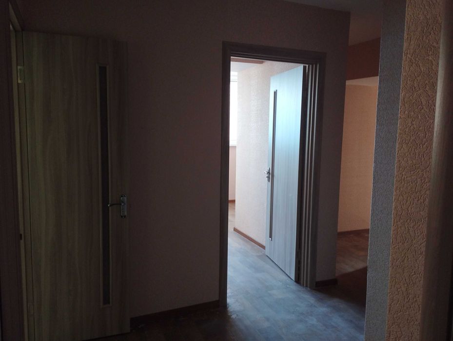 Продаю 3-кімнатну квартиру в новобудові на Леваневського з ремонтом