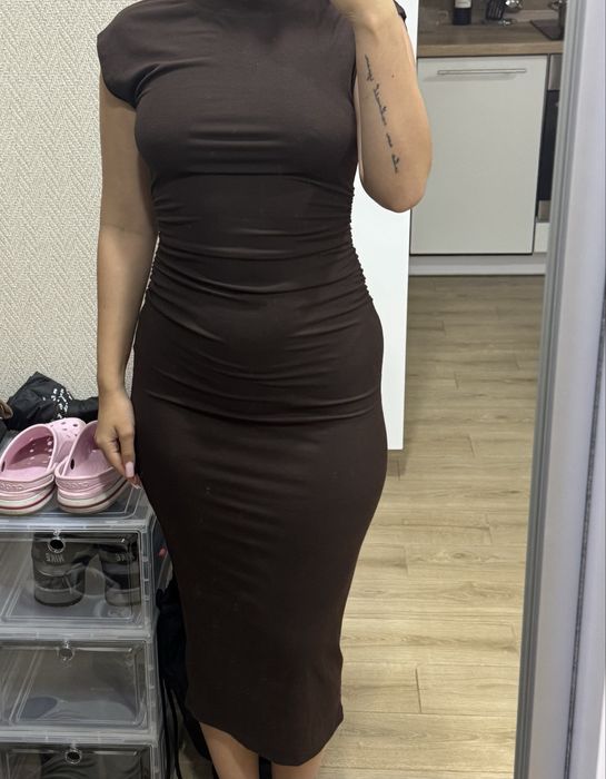 Платье шоколадное